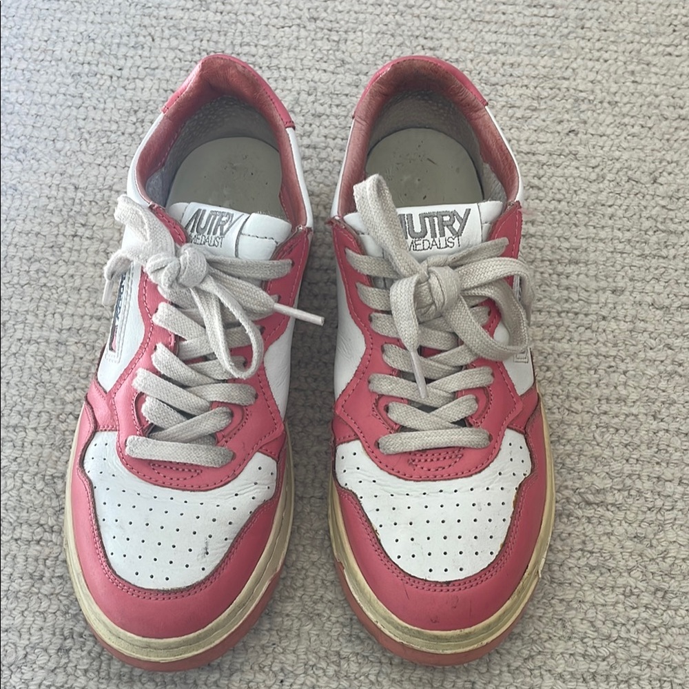 Autry Medalist Pink and White Sneakers